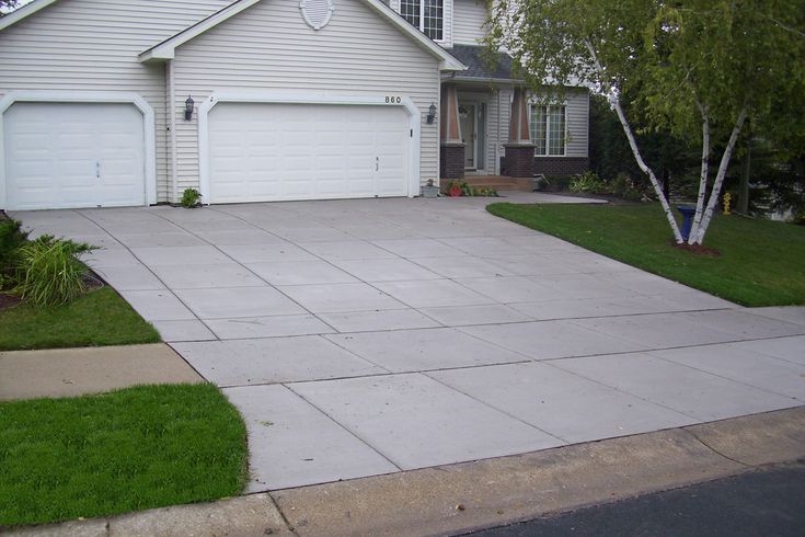 concrete driveway installation